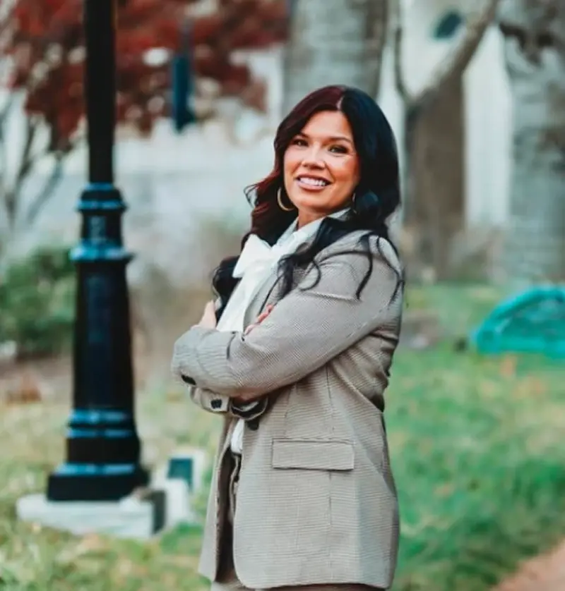 Deanna Jackson | Real Estate Partner